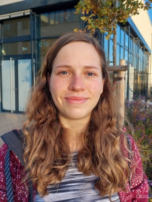 Frau Frodermann, Lehrkraft