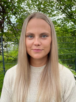 Frau Schnittcher, Lehrkraft