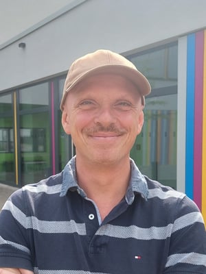 Herr Tobschall, Hausmeister