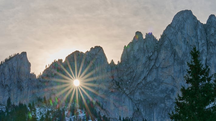 Grossmutterloch Jaun - Sonne da 10-30h - Blumer Emil