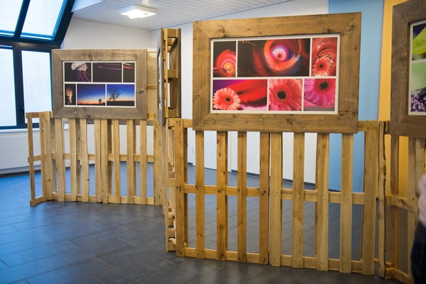 Foto: Markus Buess; Zimmer 60 (Portfolios mit je 6 Bildern von Fotoclub Mitgliedern)