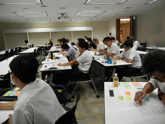 ワークショップ　プログラミング教育の年間計画表作成