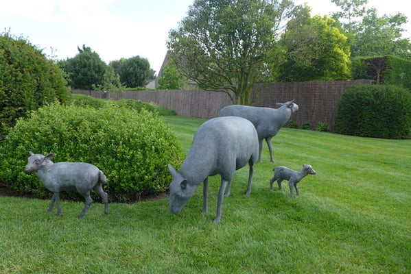 Bronze sheep real size