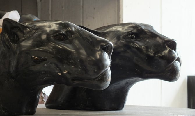 Jaguar Head, 40 cm, marble composite. Price on request