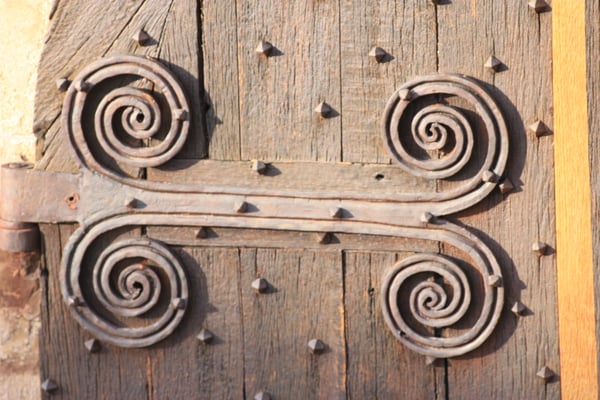 Ferrure porte église © Benoit Dudragne
