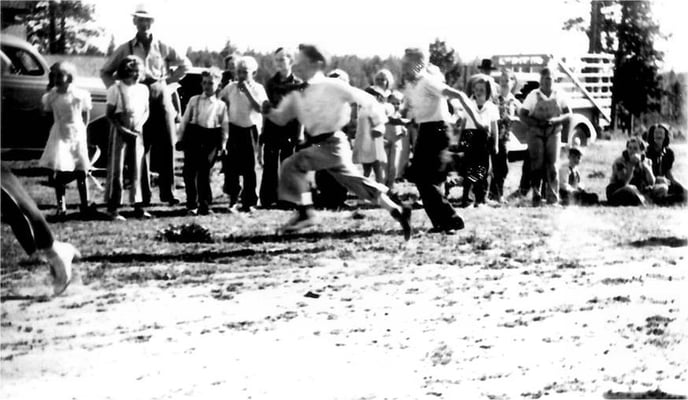 The oldest boys race