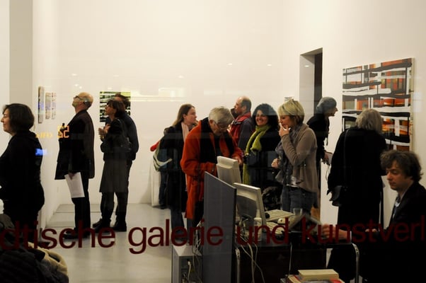 Monika Humm - global Katalogpräsentation 29.11.2009 Artothek, München  Foto: Susanne Hesping