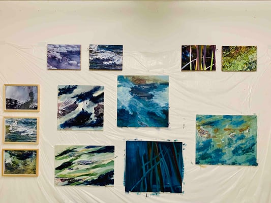 Monika Humm, Atelier 24, Ausstellungsansicht Open Studios 2022 Arbeiten aus der Serie Movesments, 2022