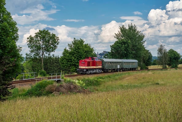 Rückfahrt Richtung Pirna, hier bei Helmsdorf mit der Burg Stolpen im Hintergrund, 27.06.2020
