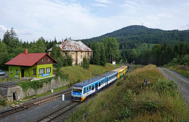 Farbenfrohes Regio-Nova Doppel Rumburk - Nový Bor bei Jedlová, 29.07.18