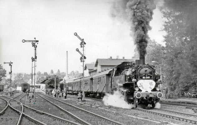 Ausfahrt von 86 049 in Richtung Neustadt (1984).