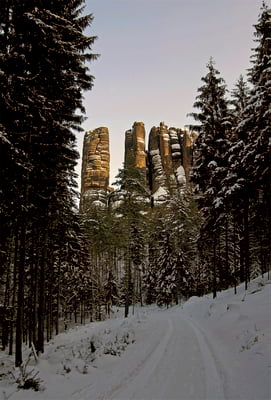 Auf dem Rückweg von der Carolaaussicht bot sich dieser schöne Blick auf den Bloßstock in der Abendsonne. 