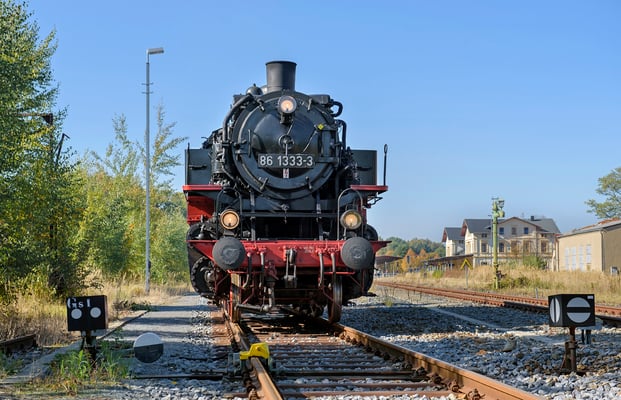 86 1333 in Neustadt, zu ihrer aktiven Zeit gehörte diese Strecke übrigens zu ihrem Einsatzgebiet. Bis zu ihrer Abstellung war sie noch als Heizlok im BW Pirna eingesetzt. 13.10.18