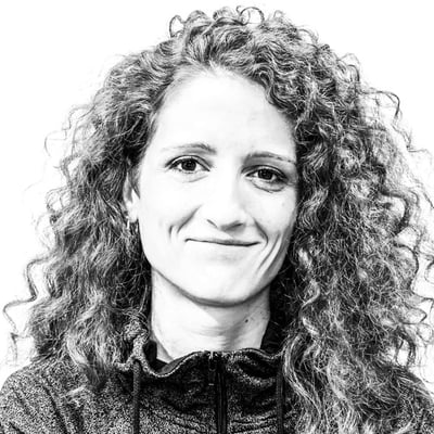 CRISTINA REDONDO: Dramaturga. Jefa de producción