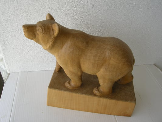 Bär Skulptur Paul Widmer