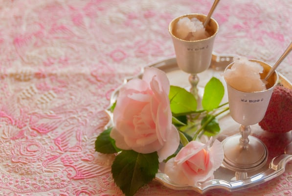 Fresh Litchi Granite with Swatow, Fleur*Fleur*