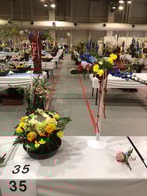 35 大阪府 和田由紀  フラワーデザイン　スプラウト