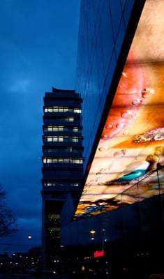 noch ein Blick vom Eingangsbereich zum Media-Tower