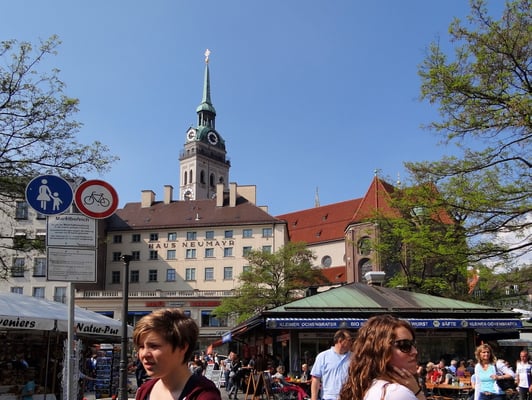 der "Alte Peter" - Münchens älteste Stadtpfarrkirche St. Peter