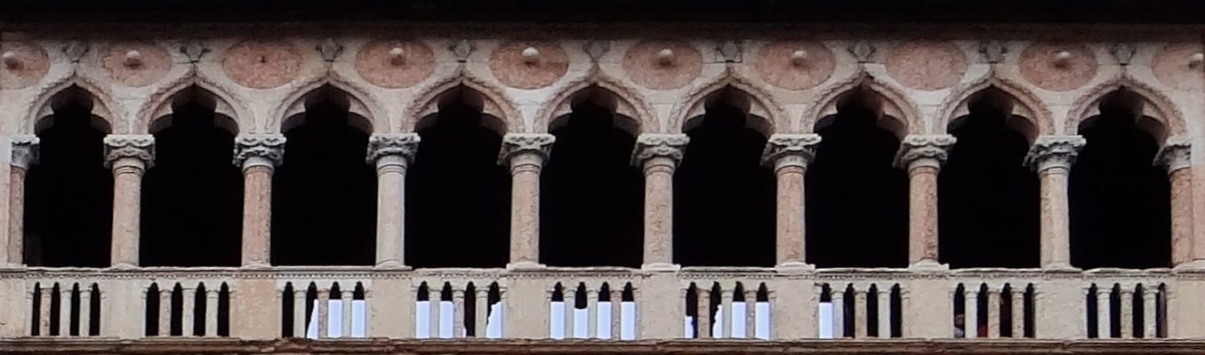 die venezianische Loggia