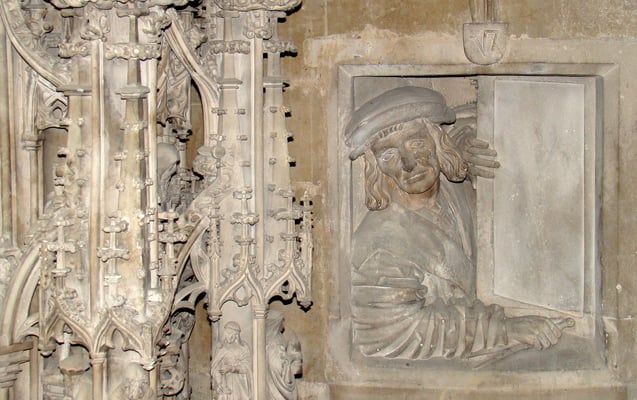 der "Fenstergucker" unter der Kanzel