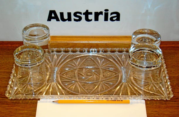 hier der Platz des österreichischen Vertreters bei der OSCE im Metternichsaal