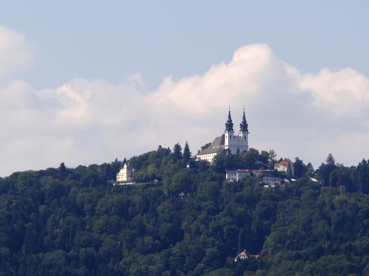 Blick zur Pöstlingbergkirche vom Höhenrausch aus