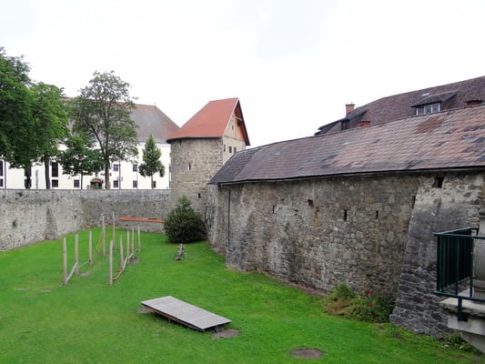 der Stadtgraben wird jetzt als Park und Spielfläche genützt