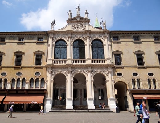Palazzo del Monte di Pietà