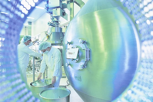 Industrieanlage in der Pharmaindustrie, Fotograf Jürgen Müller Bargteheide, Hamburg, Lübeck & Metropolregion