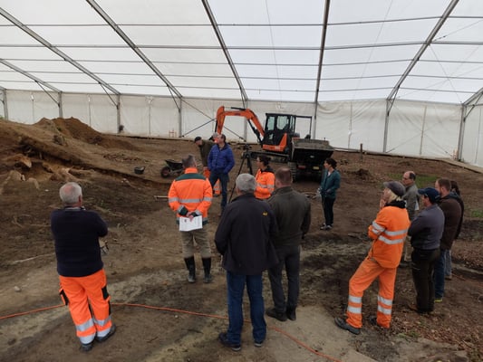 Grubenkommission besucht die Grabstätte (Foto: Ronny Kummer)