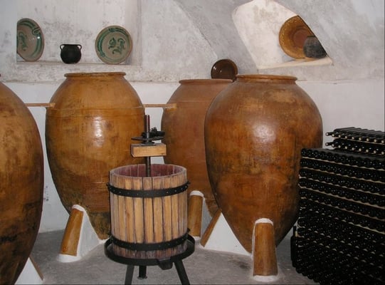 Típica bodega local