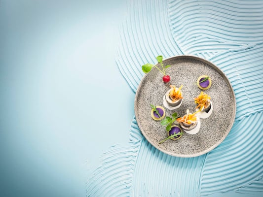 FALSTAFF BOOKAZINE DONAU FOTO: KONRAD LIMBECK