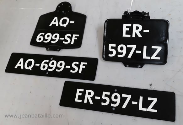 Plaques d'immatriculation en lettres peintes pour Peugeot Triporteur de 1950