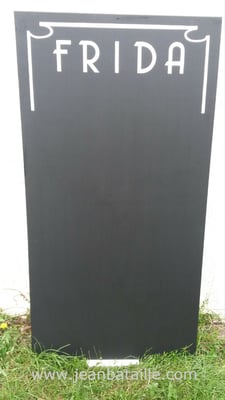 panneaux en ardoisine pour menu  extérieur de restaurant