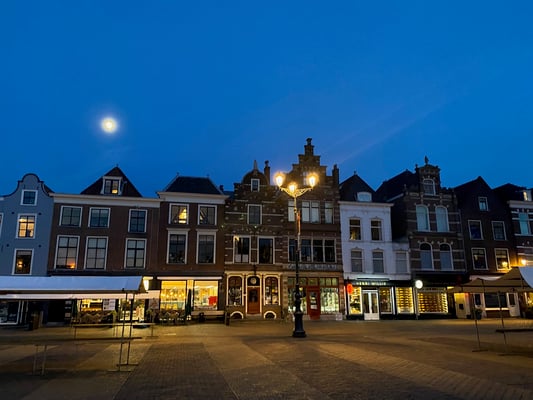 Delft am Abend