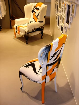 Gestaltung von zwei Stühlen für Adidas, Marker und Spraydose