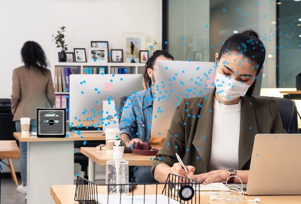 Le stérilisateur Predator S141UV élimine les virus et bactéries dans les bureaux