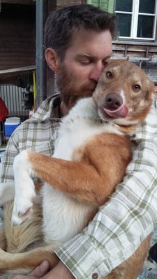 Schmusestunde mit Troll