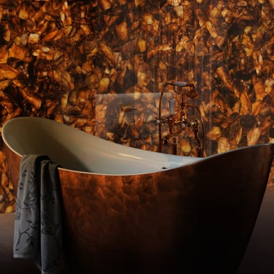 Luxurious bathtub surround and splashwall from Chocolate quartz - Maer Charme precious stones