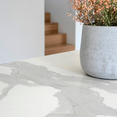 Laminam Calacatta countertop in the kitchen