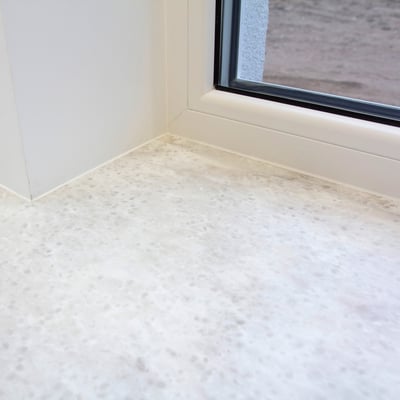 Windowsill continuing into worktop from Corian solid surface / fabricator - Gforma