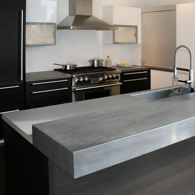 Home bar and kitchen countertop in Neolith sintered stone
