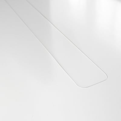 White Corian windowsill with removable cover for warm air circulation from the heater / fabricator - Gforma