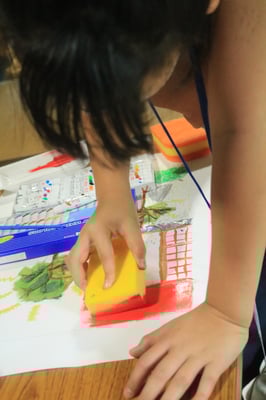 ポスターを描こう（スポンジの質感で）