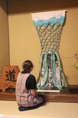 和洋食道Ecruの床の間版画展