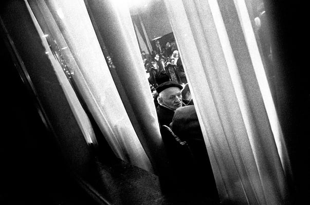 Hotel Illiria - Independence of Kosovo © François Struzik - simply human 2008