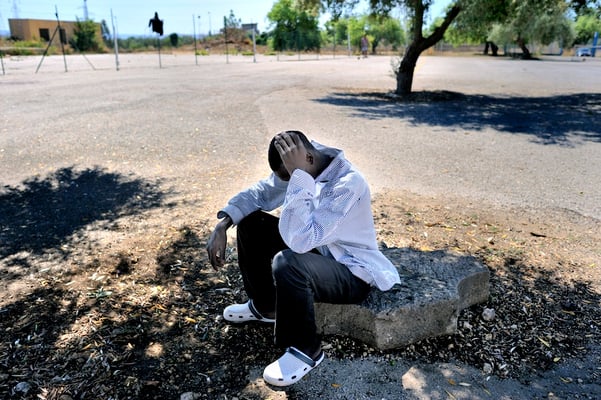 Images adolescentes - "Les Passeurs du réel" © François Struzik - simply human - Sicily