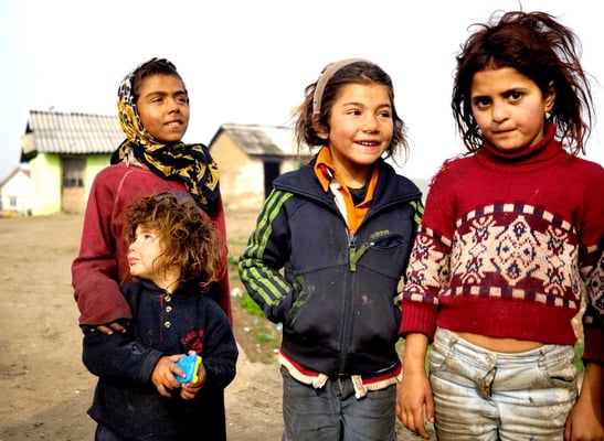 Rroma kids - Terre des hommes - Romania © François Struzik - simply human 2008