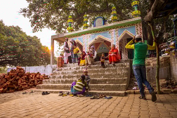 A journey in the land fo shrines - Uttar Pradesh India - © François Struzik - simply human 2016